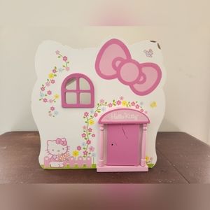 Hello Kitty House